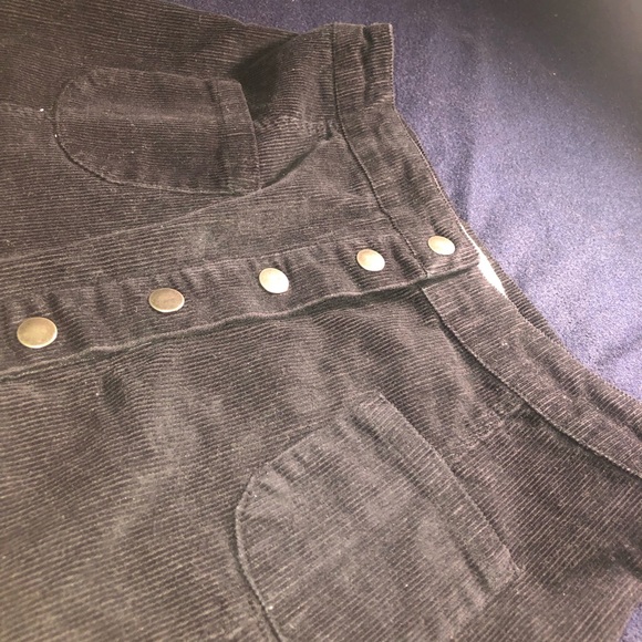 HP 🎉 Black Corduroy Button Up Skirt - Picture 4 of 5